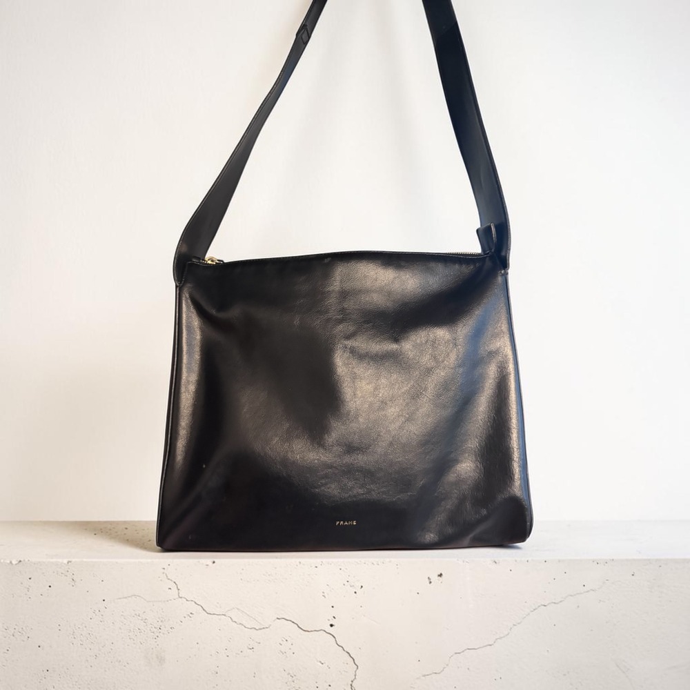 FRAME Ilona Hamer Black Leather Shoulder Bag Made in Italy | Quiet Luxury